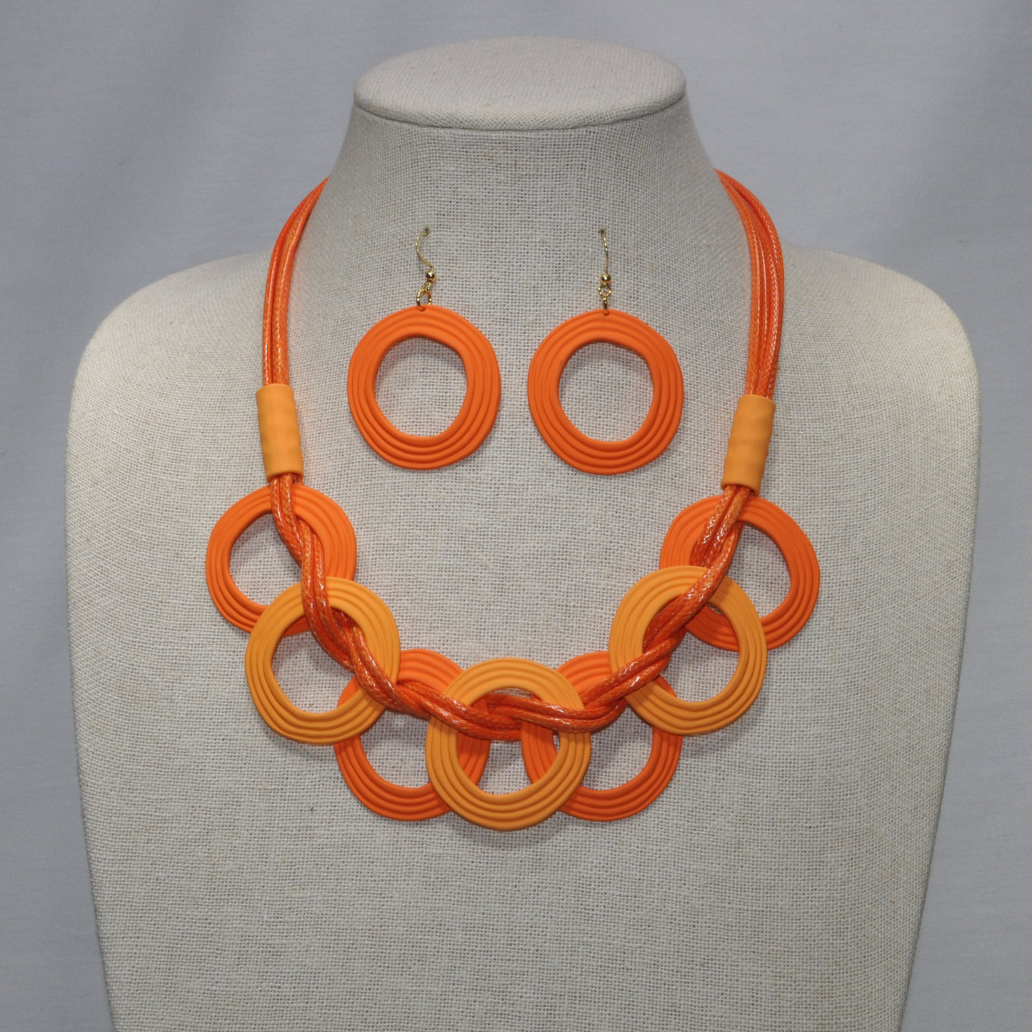 Rubber Coated Metal Circles Bib Style Necklace Set