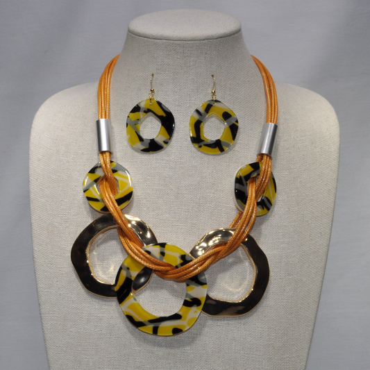 Metal and Marble Print Lucite/Acrylic Circles Bib Style Necklace Set