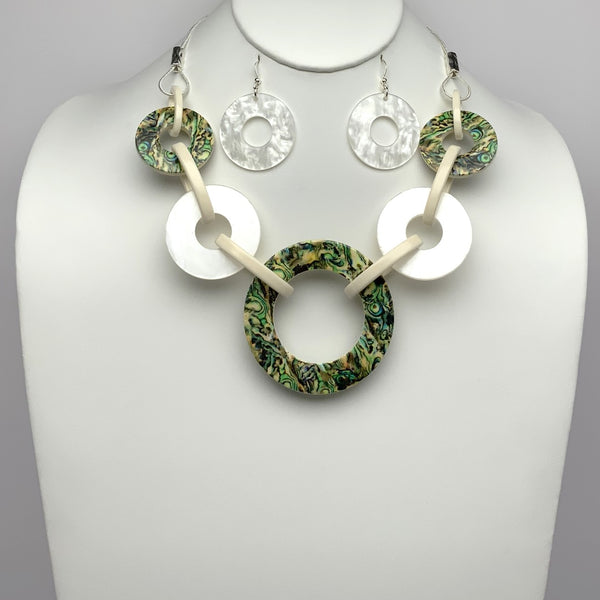 Lucite Link Necklace Set