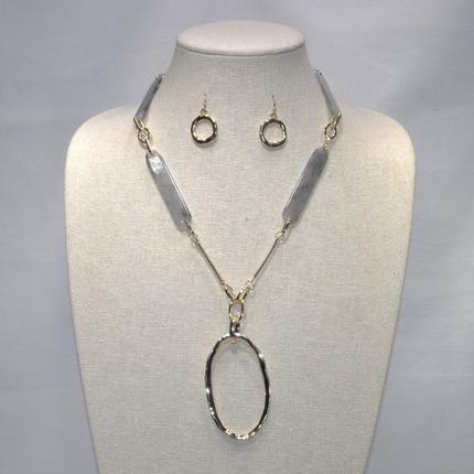 Chain and Lucite Link with Oval Drop Necklace Set