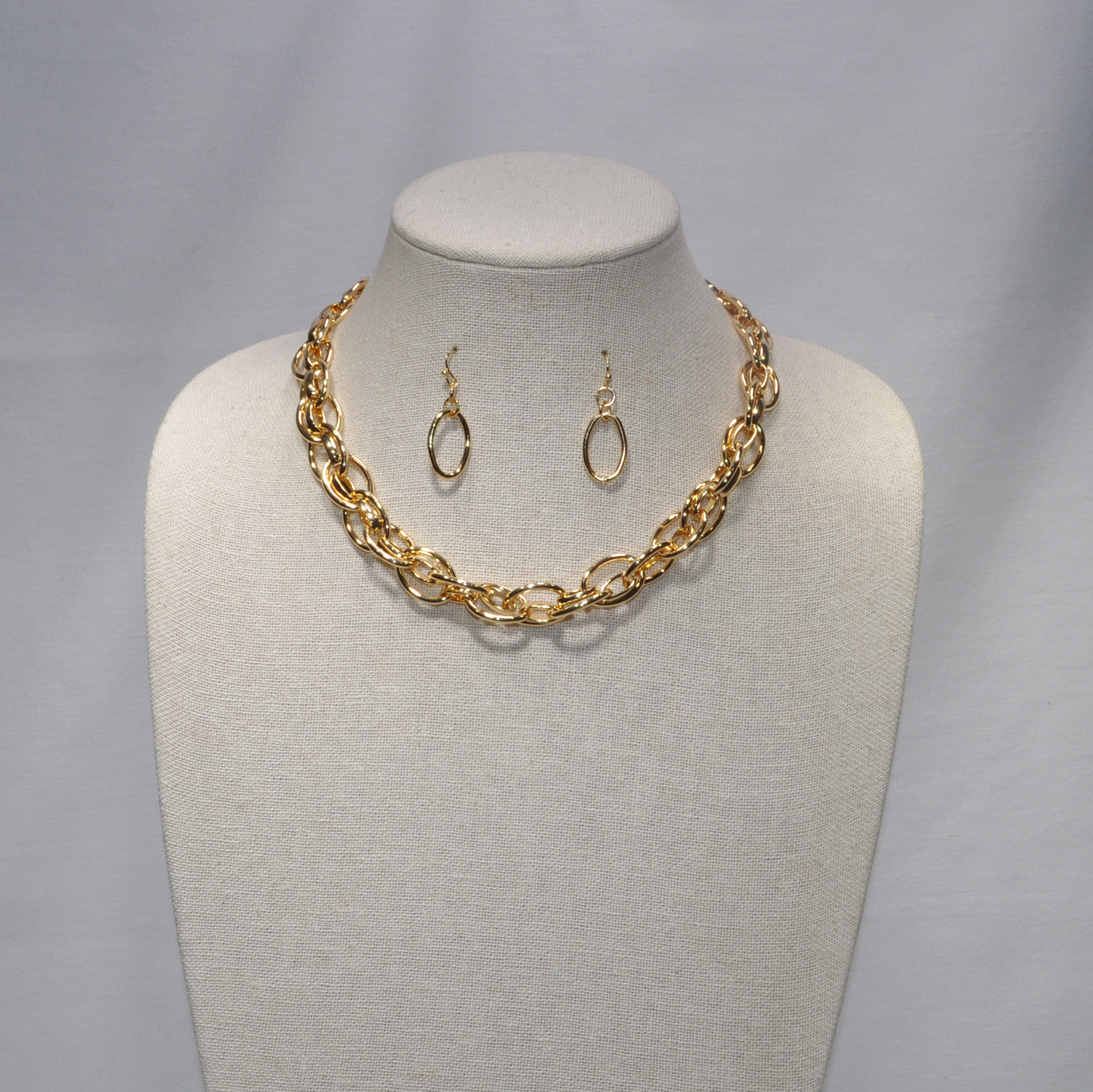 Intertwined Chain Link Necklace Set