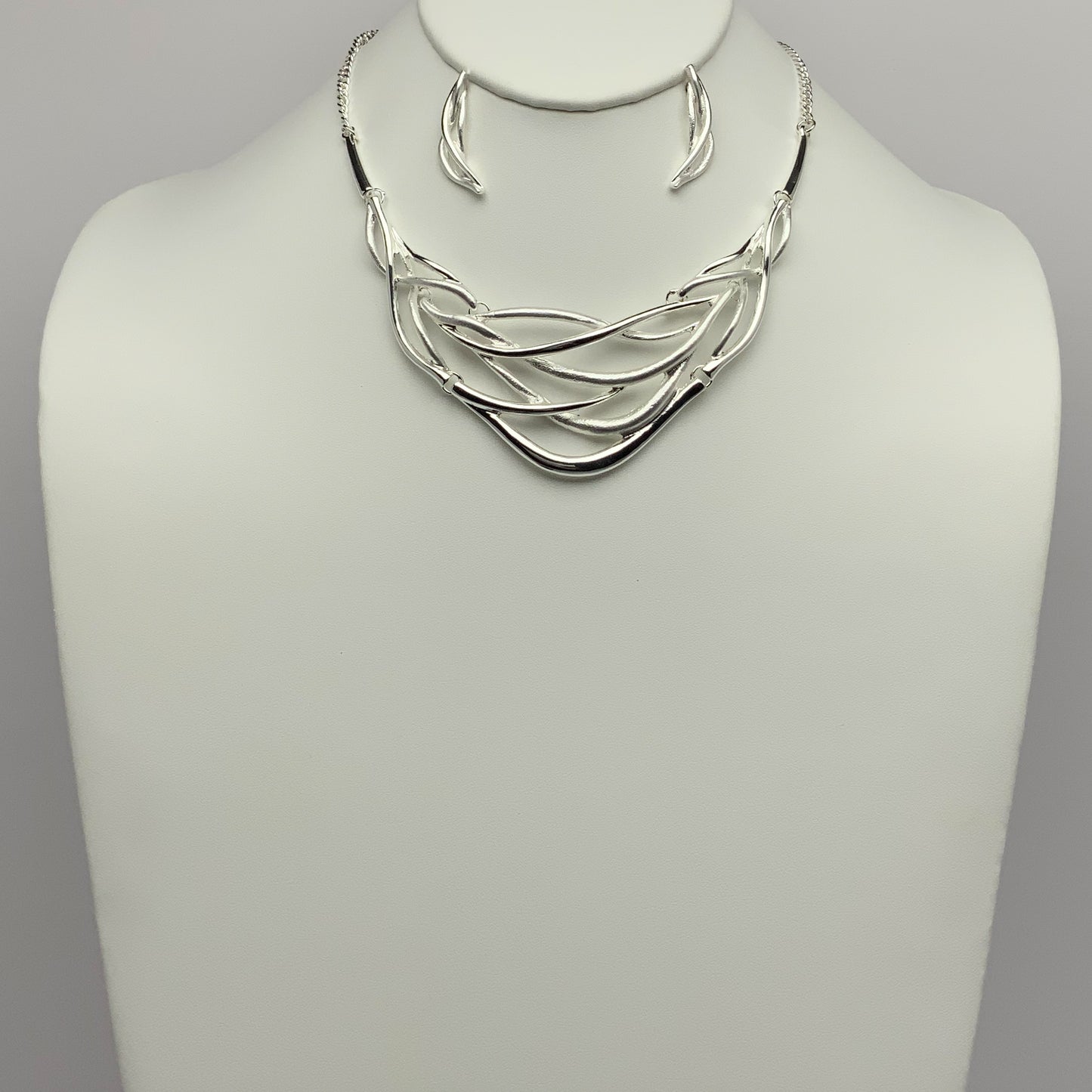 Wire Designer Necklace Set