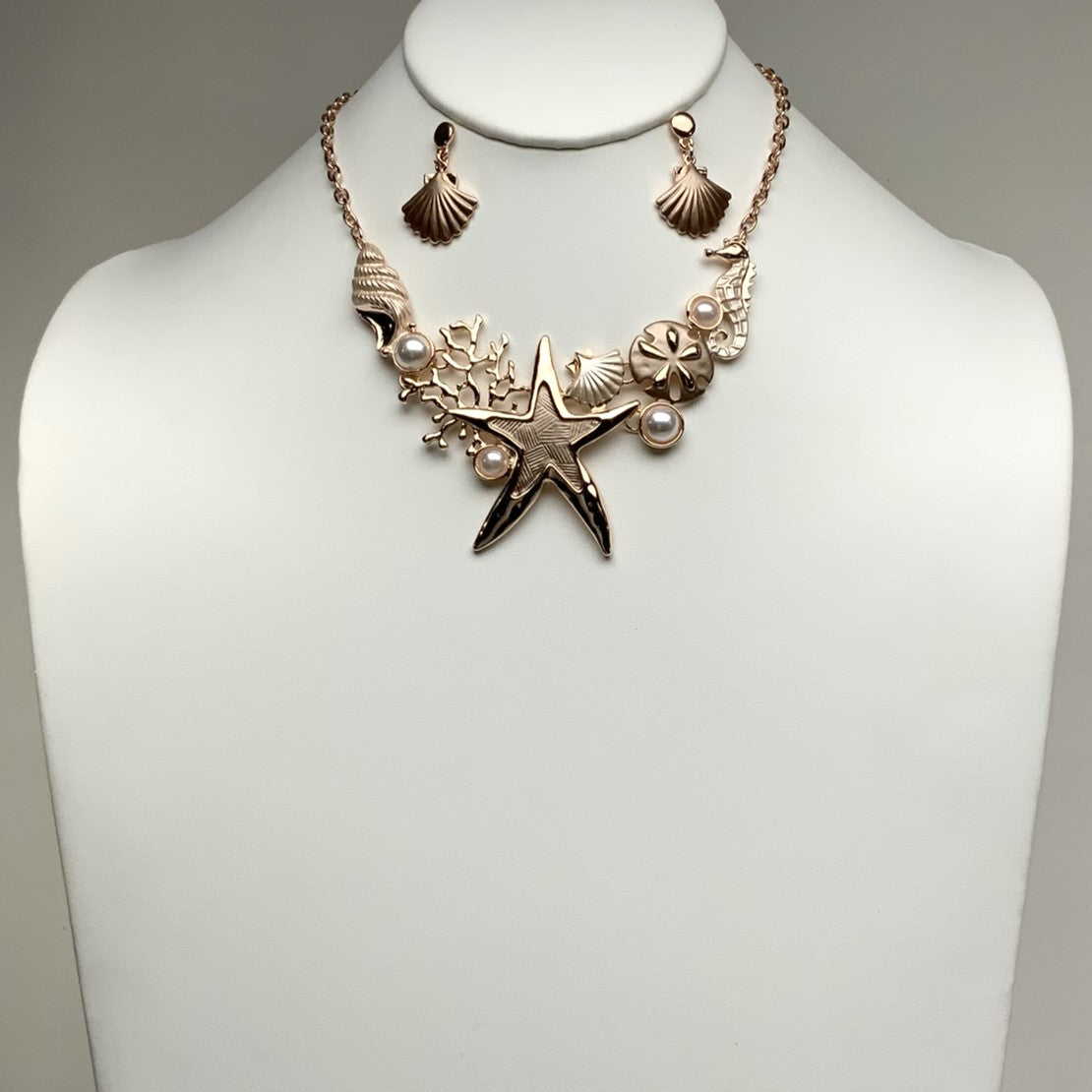 Enamel Shell Life Bib Style Necklace Set