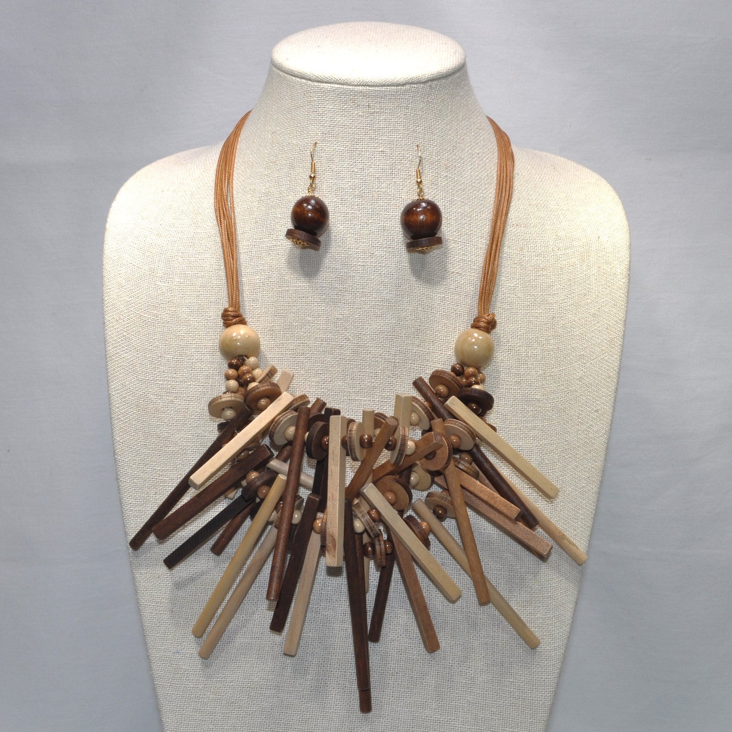Bohemian Look Wood Spike Necklace Set
