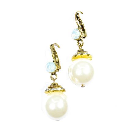 Pearl Dangle