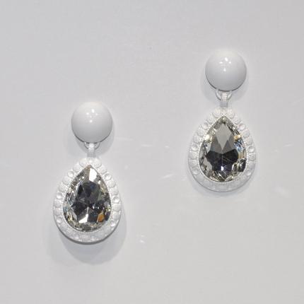 Crystal Teardrop